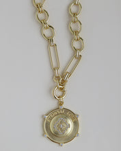 Load image into Gallery viewer, Louvre Eternal Love Necklace