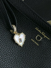 Load image into Gallery viewer, Perla Heart Handbag Charm