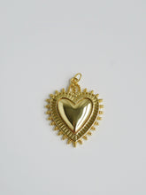 Load image into Gallery viewer, Sacred Heart Pendant