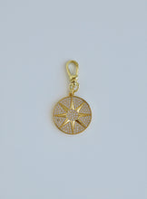 Load image into Gallery viewer, 8 Point Venus Star with Swivel Clasp