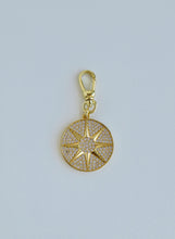 Load image into Gallery viewer, 8 Point Venus Star with Swivel Clasp