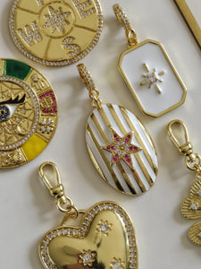 Oval Northern Star Pendant on Diamond Hinged Clasp