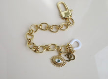 Load image into Gallery viewer, Barcelona Eye Ohm Bracelet - White