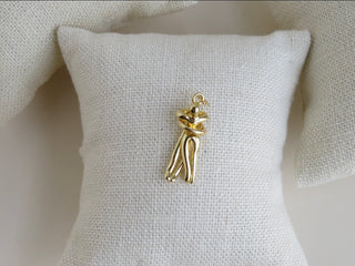 Embracing Soulmates Pendant