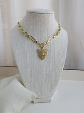 Load image into Gallery viewer, Louvre Panther Necklace