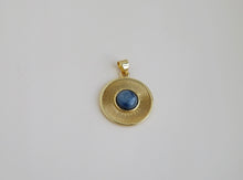 Load image into Gallery viewer, Blue Tiger’s  Eye Pendant